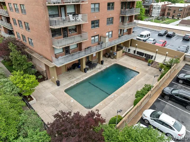 $229,000 | 4466 West Pine Boulevard, Unit 2E, St. Louis, MO 63108