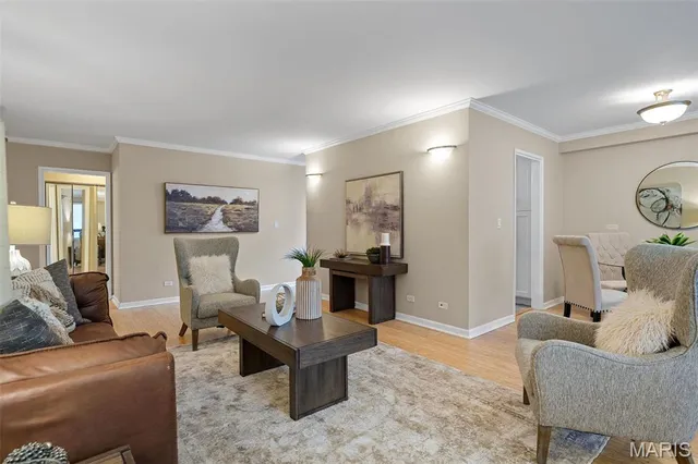 $229,000 | 4466 West Pine Boulevard, Unit 2E, St. Louis, MO 63108