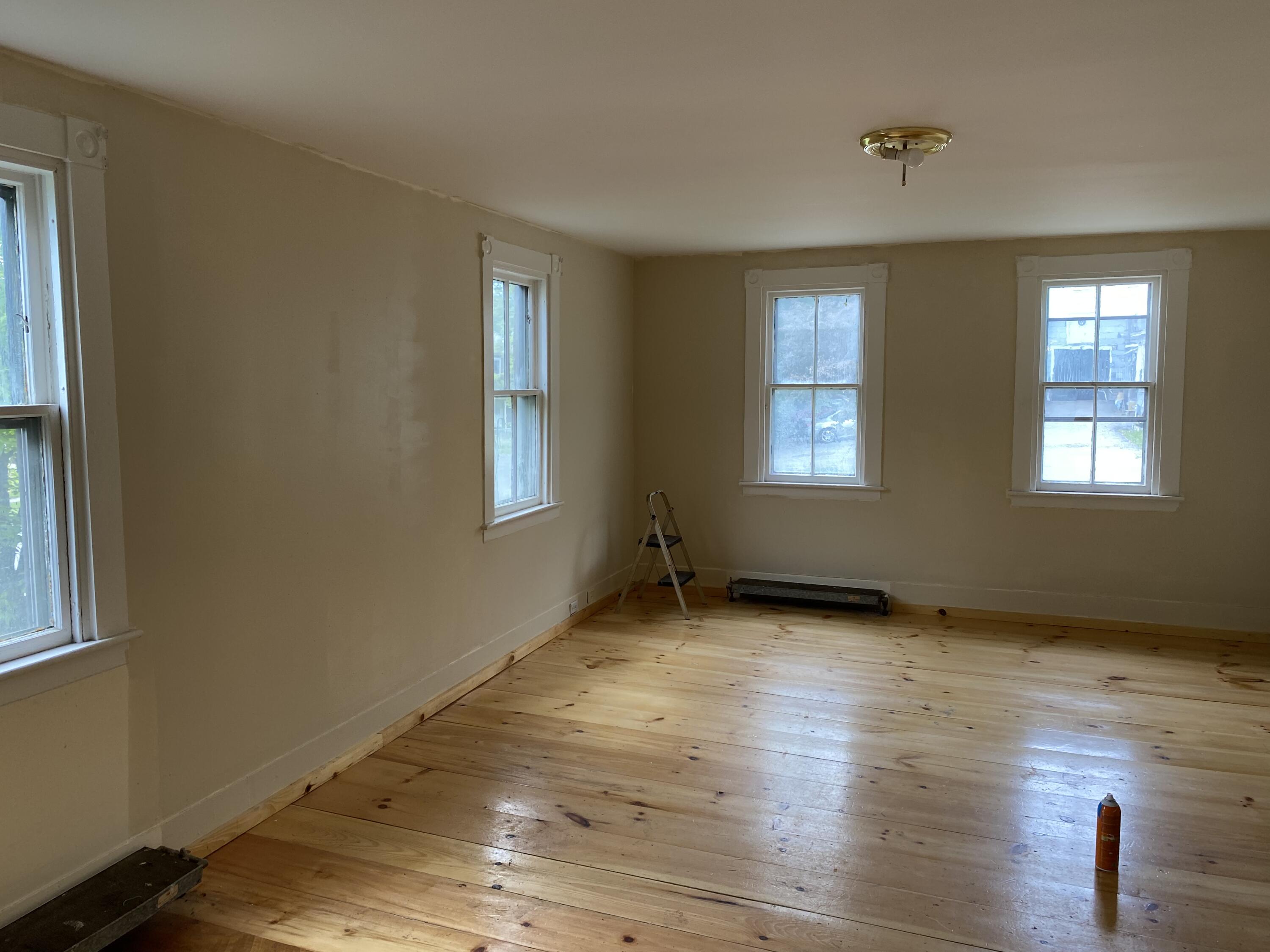 29 Waterville Road Skowhegan, ME 04976 - Photo 13 of 38 EB70FCBE-CAB2-4FAA-BEF0-775E47534D96