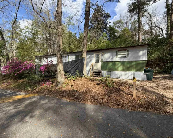 $1,075 | 1923 Sika Deer Drive, Tallahassee, FL 32304
