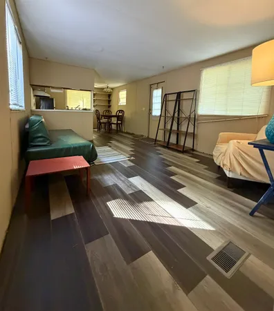 $1,075 | 1923 Sika Deer Drive, Tallahassee, FL 32304