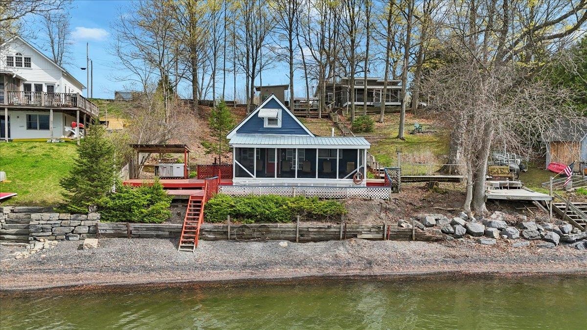 268 Lakeside Lane Addison, VT 05491 - Photo 1 of 46 Gallery Image 1