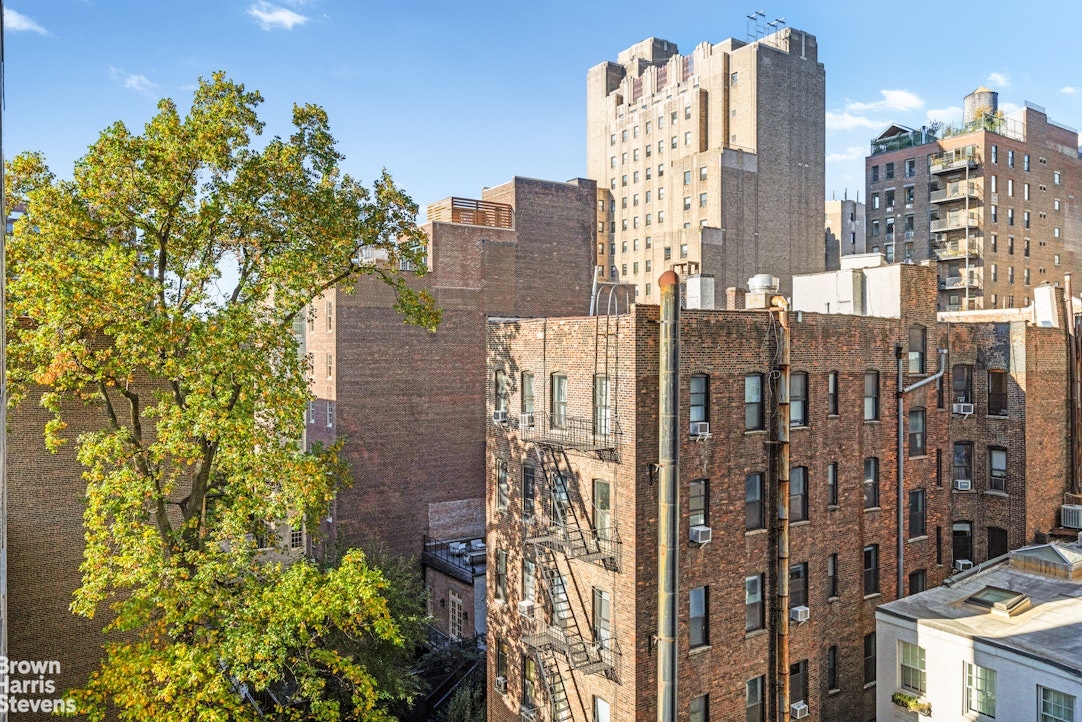 101 West 12th Street, Unit 8Z Manhattan, NY 10011 - Photo 7 of 8