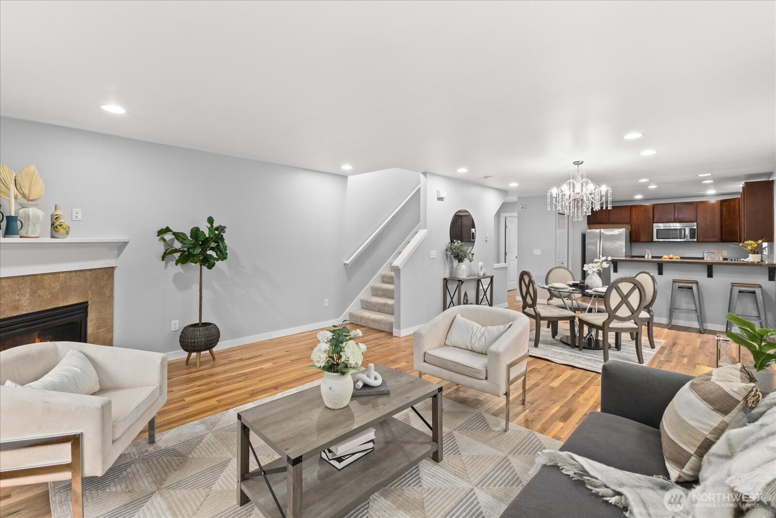 930 North 96th Street Seattle, WA 98103 - Photo 5 of 33