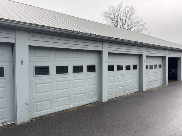 $285,000 | 8 Freedom Drive, Montpelier, VT 05602