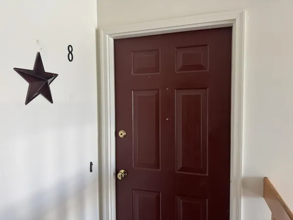 $285,000 | 8 Freedom Drive, Montpelier, VT 05602