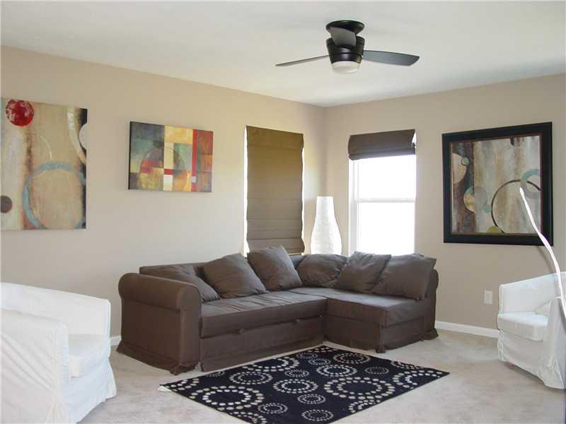 10533 Sugar Ridge Way Indianapolis, IN 46239 - Photo 12 of 24 Gallery Image 12