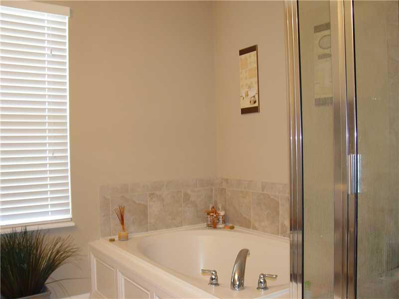 10533 Sugar Ridge Way Indianapolis, IN 46239 - Photo 16 of 24 Gallery Image 16