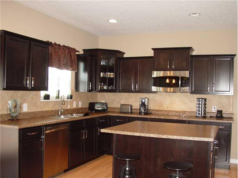 10533 Sugar Ridge Way Indianapolis, IN 46239 - Photo 7 of 24 Gallery Image 7