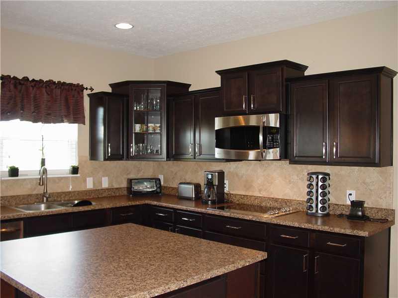 10533 Sugar Ridge Way Indianapolis, IN 46239 - Photo 8 of 24 Gallery Image 8