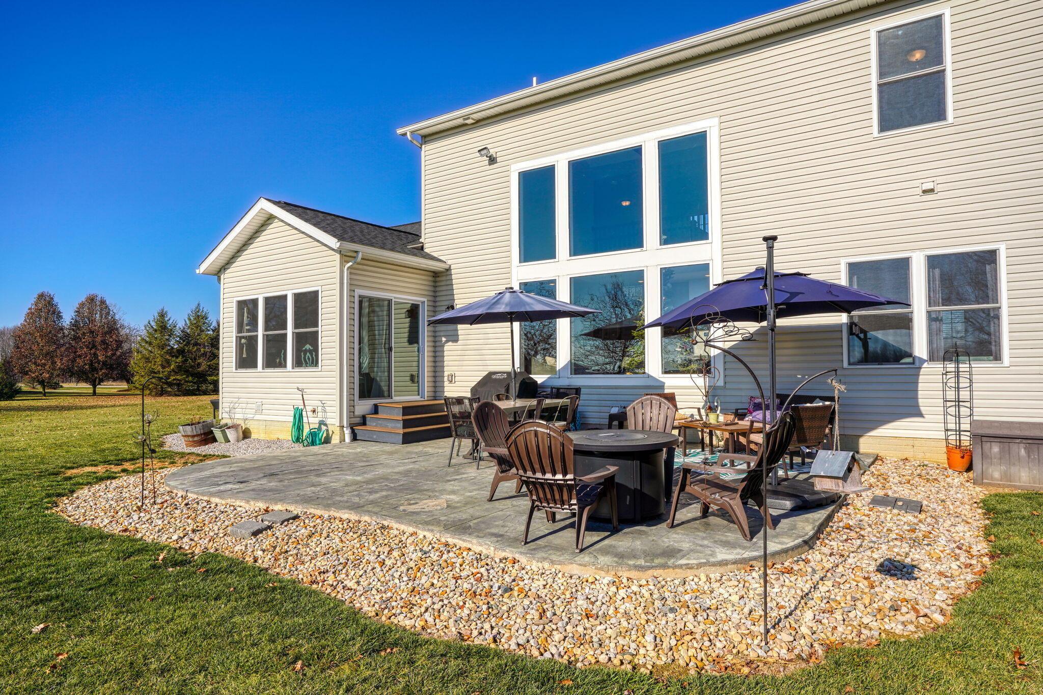 8050 Kilbourne Road Sunbury, OH 43074 - Photo 41 of 56 Concrete Stamped Patio