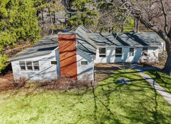 $589,000 | W3676 Highway 50, Geneva, WI 53147