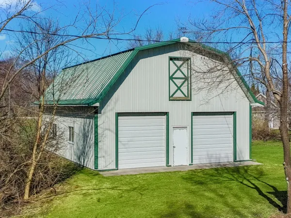 $589,000 | W3676 Highway 50, Geneva, WI 53147