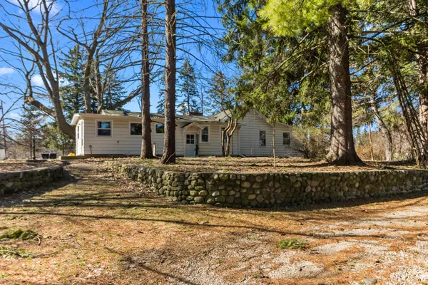 $589,000 | W3676 Highway 50, Geneva, WI 53147