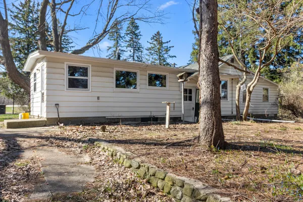 $589,000 | W3676 Highway 50, Geneva, WI 53147