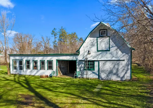 $589,000 | W3676 Highway 50, Geneva, WI 53147