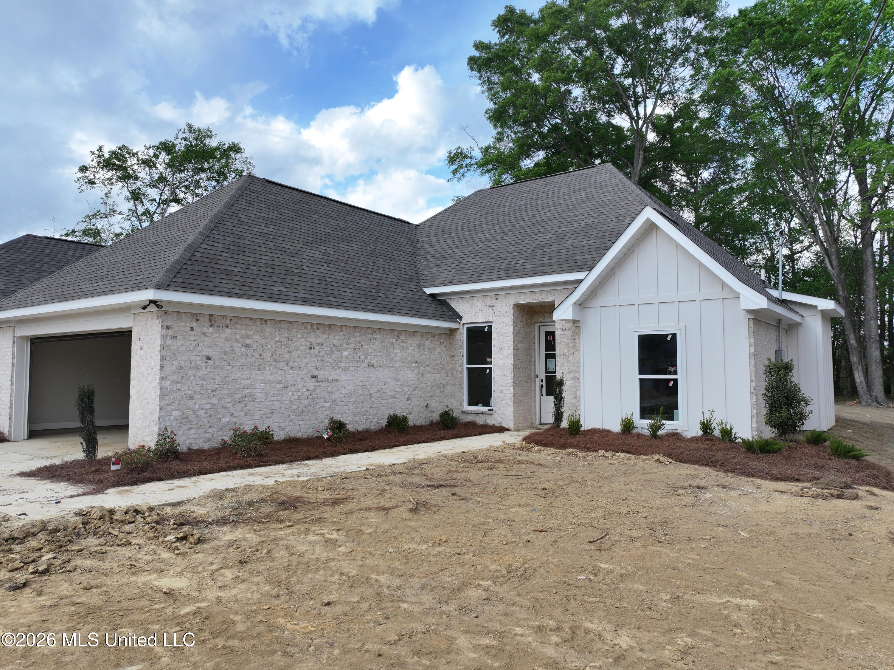 2f83ee3e-a633-4043-b7b2-3b00bad8ba4d