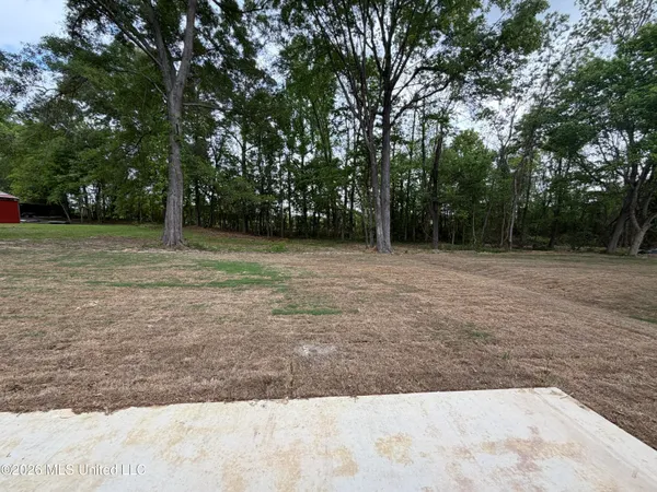 $302,640 | 196 Lake Harbor Road, Brandon, MS 39047