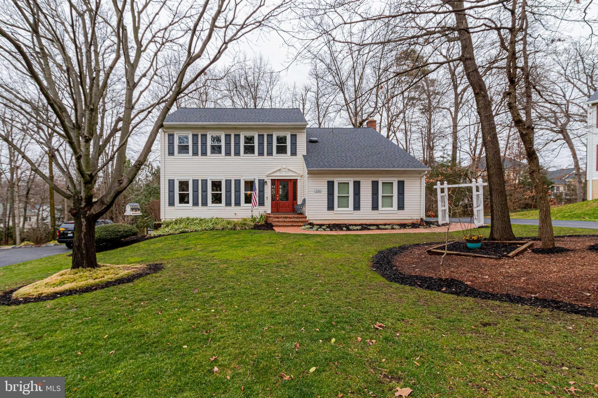 12332 Washington Brice Road Fairfax, VA 22033 - Photo 5 of 54 Underground Sprinkler Keeps your Front Yard Lush!