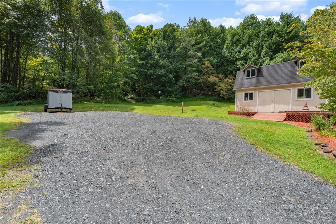 2253 Deep Ford Road Lansing, NC 28643 - Photo 32 of 48 Gallery Image 32