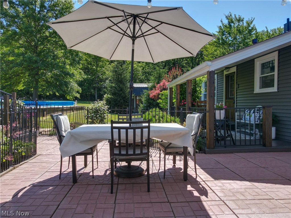 7497 State Rte 5 Ravenna, OH 44266 - Photo 34 of 50 Outdoor Dining