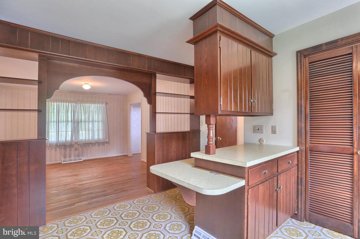 42 Center Square Road Leola, PA 17540 - Photo 12 of 36 Gallery Image 12