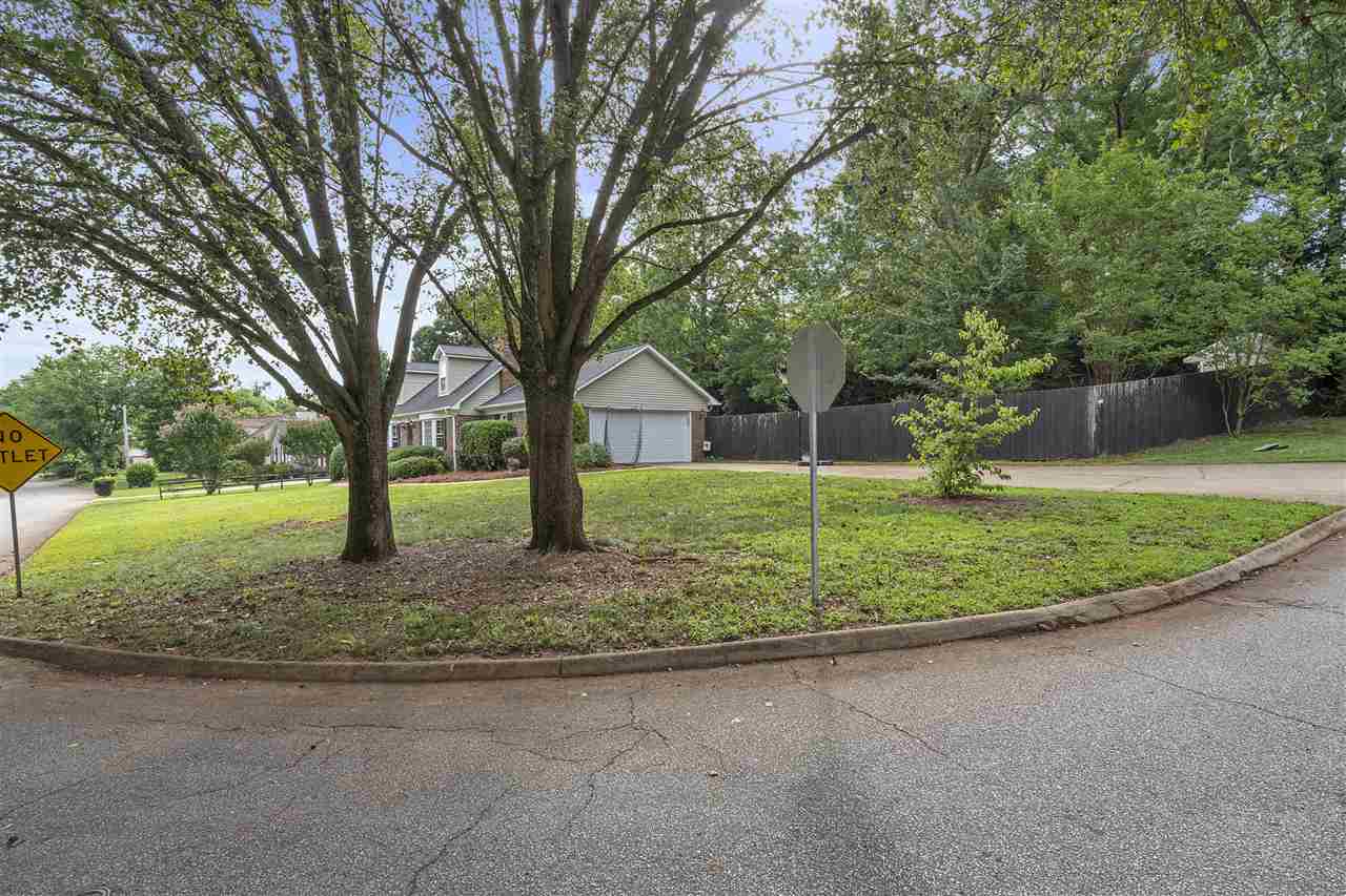 108 Northridge Road Greer, SC 29650 - Photo 19 of 23 Gallery Image 19