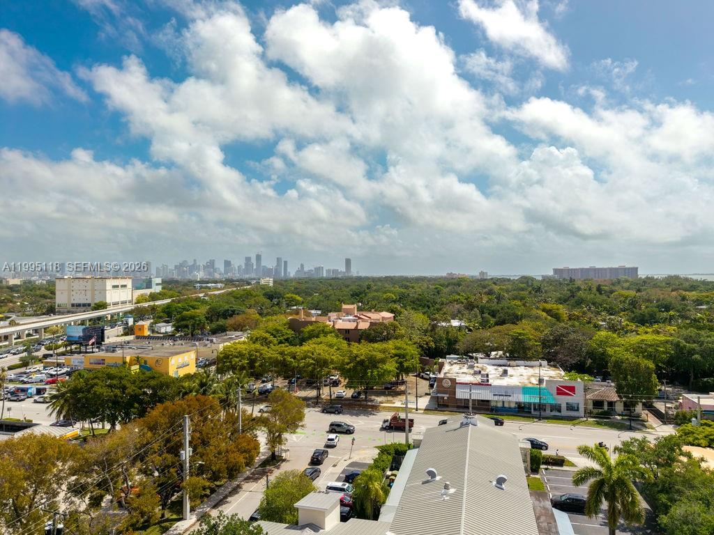 2740 Southwest 28th Terrace, Unit 705 Miami, FL 33133 - Photo 28 of 38