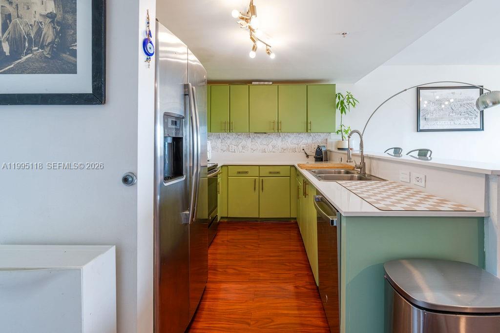 2740 Southwest 28th Terrace, Unit 705 Miami, FL 33133 - Photo 7 of 38