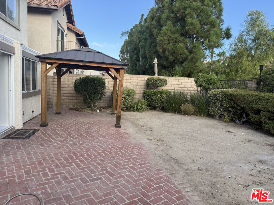 12010 Falcon Ridge Way Porter Ranch, CA 91326 - Photo 13 of 15 Gallery Image 13