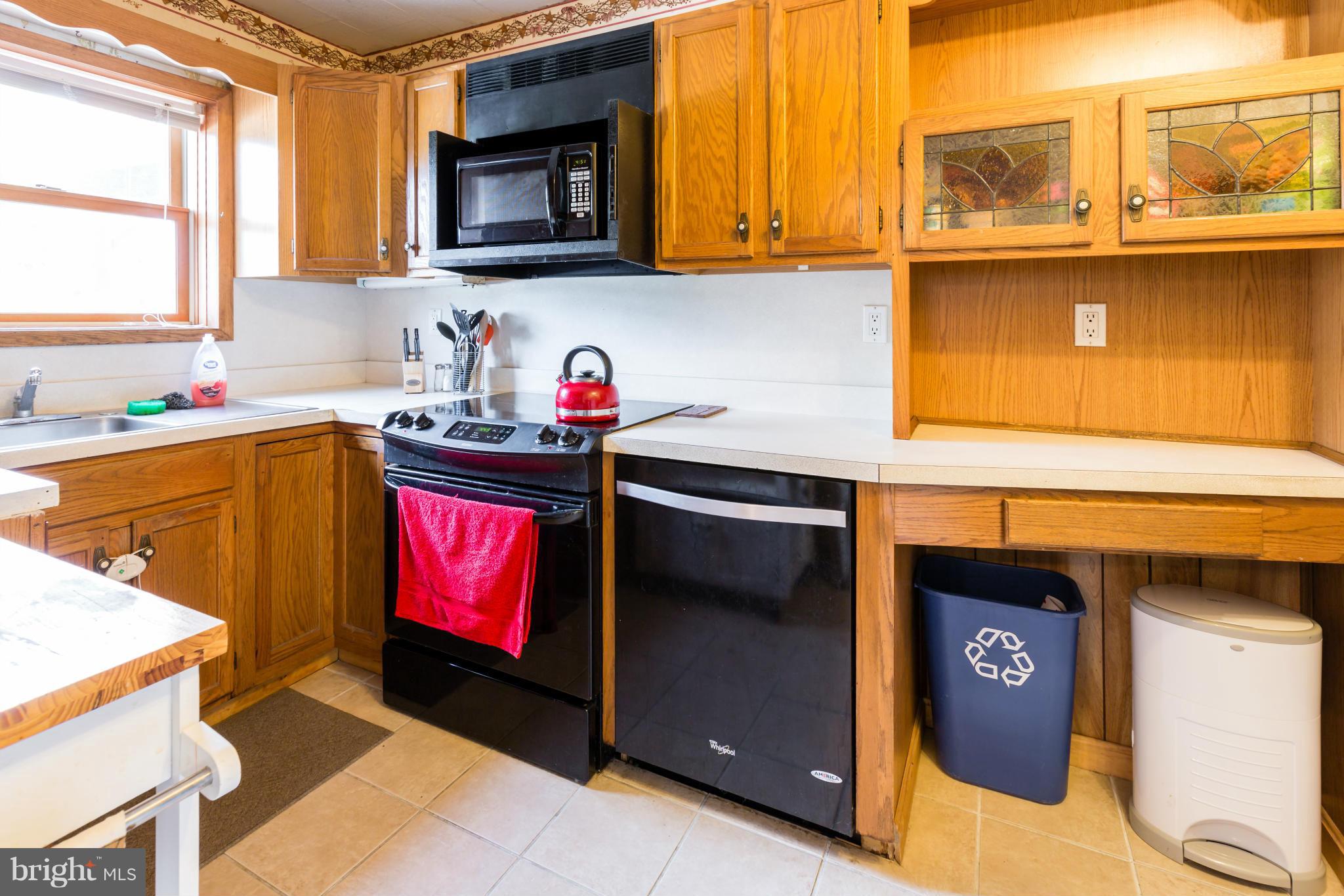 7845 Charlesmont Road Baltimore, MD 21222 - Photo 10 of 29 Kitchen