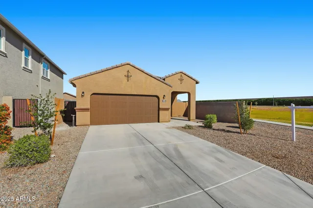 $299,999 | 35226 West San Ildefanso Avenue, Maricopa, AZ 85138