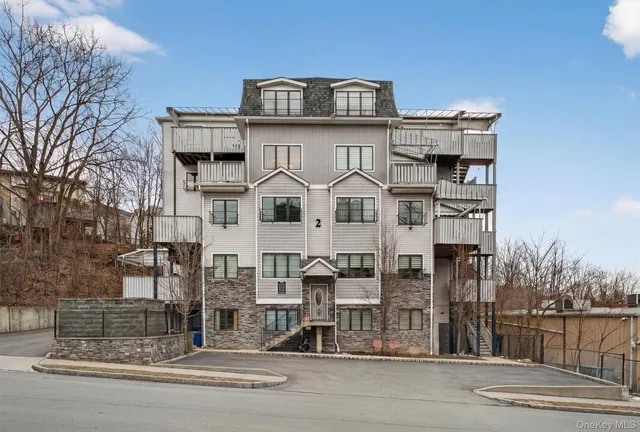 $510,000 | 2 Kerestier Court, Unit 301, Monroe, NY 10950