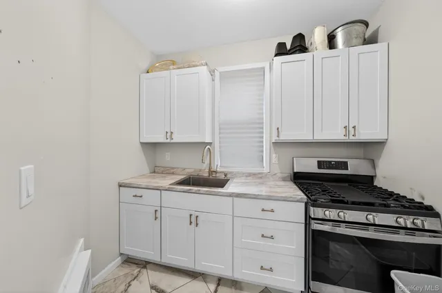 $510,000 | 2 Kerestier Court, Unit 301, Monroe, NY 10950