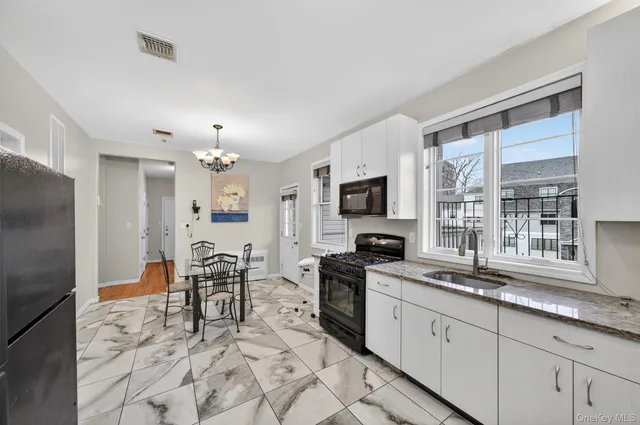 $510,000 | 2 Kerestier Court, Unit 301, Monroe, NY 10950