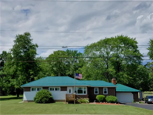 $194,900 | 358 Hadley Road, Greenville, PA 16125