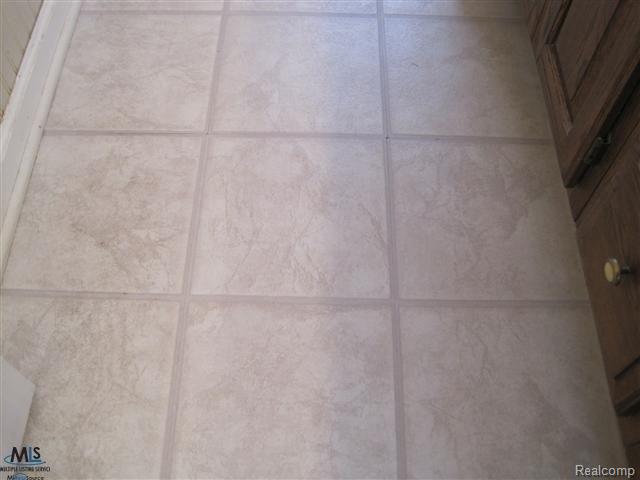 3619 Rhoten Drive Sterling Heights, MI 48310 - Photo 17 of 21 17.jpg