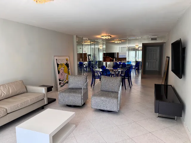 $2,100 | 5574 Witney Drive, Unit 102, Delray Beach, FL 33484