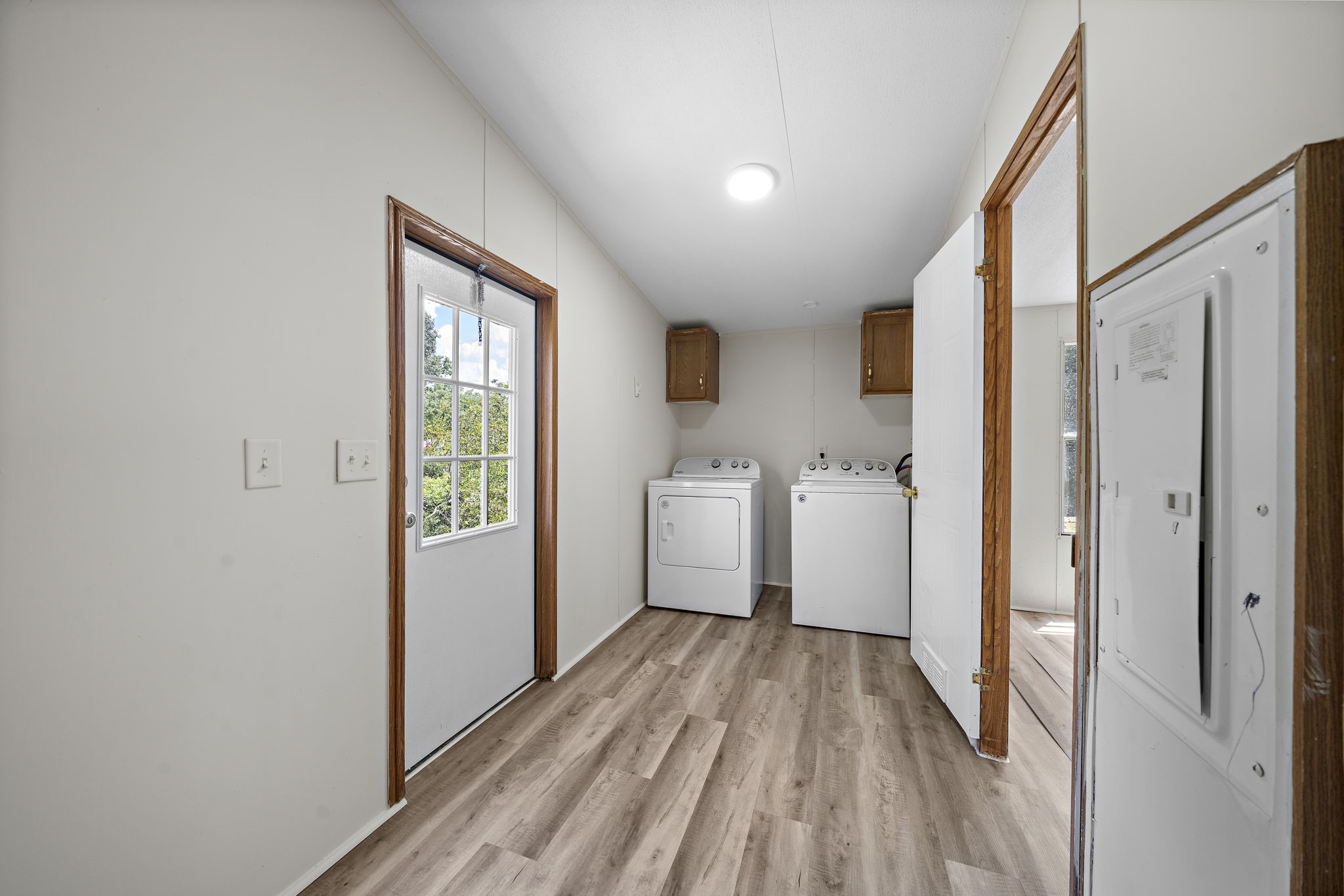 16482 Pisces Road Conroe, TX 77306 - Photo 18 of 35 a view of a bathroom with a sink and a window