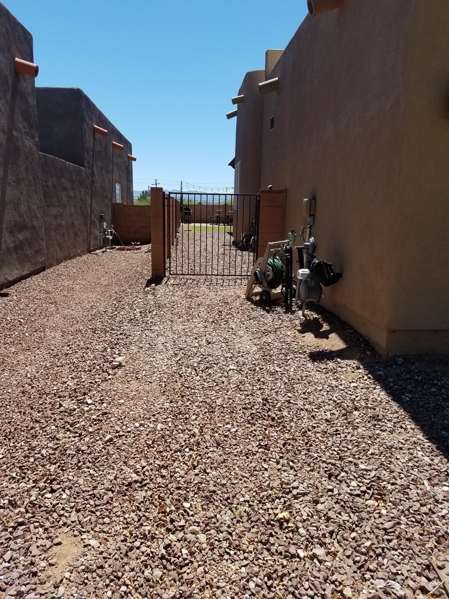 349 Via Bella Donna Rio Rico, AZ 85648 - Photo 33 of 40