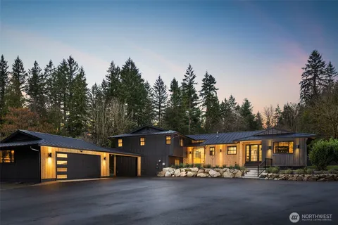 $2,385,000 | 25145 Tiger Mountain Road Southeast, Issaquah, WA 98027
