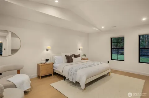 $2,385,000 | 25145 Tiger Mountain Road Southeast, Issaquah, WA 98027