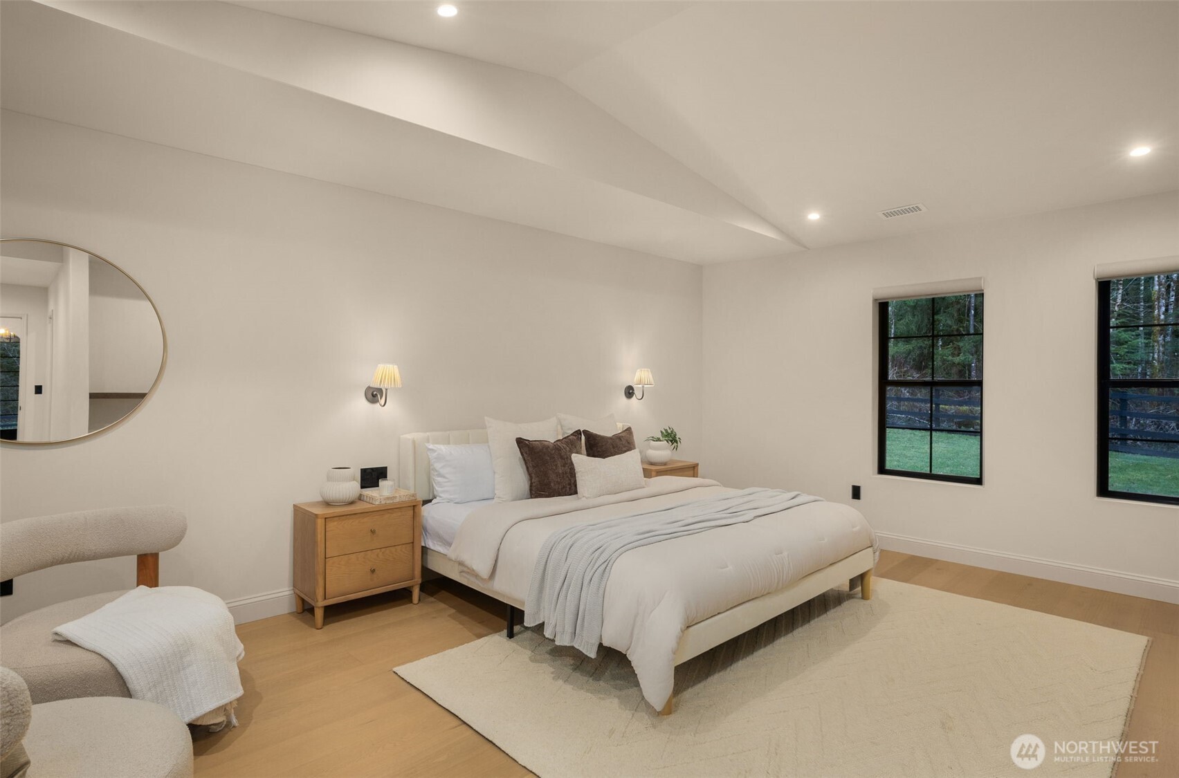 25145 Tiger Mountain Road Southeast Issaquah, WA 98027 - Photo 17 of 40