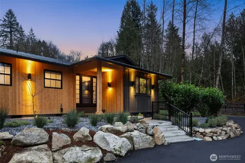 $2,385,000 | 25145 Tiger Mountain Road Southeast, Issaquah, WA 98027