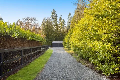 $2,385,000 | 25145 Tiger Mountain Road Southeast, Issaquah, WA 98027