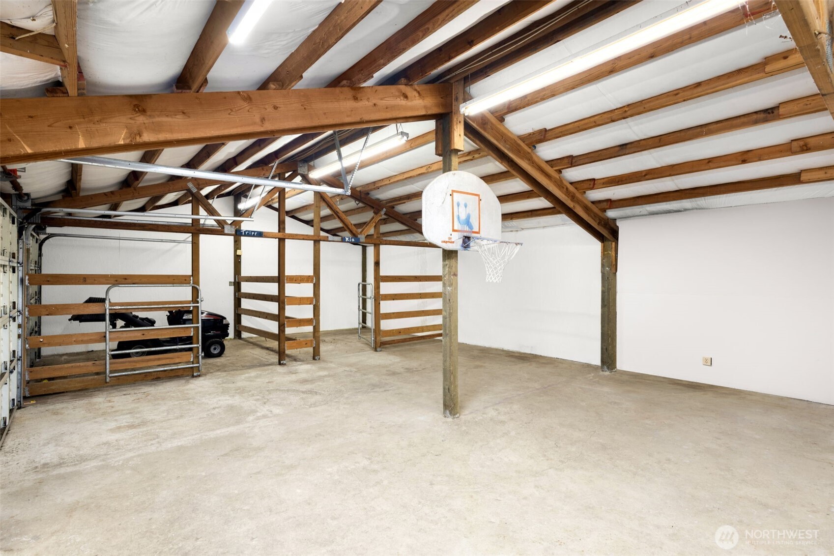 25145 Tiger Mountain Road Southeast Issaquah, WA 98027 - Photo 37 of 40