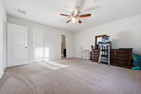 $1,900 | 15082 Arrowhead Loop East, Willis, TX 77378