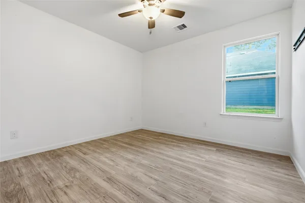 $1,900 | 15082 Arrowhead Loop East, Willis, TX 77378