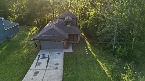 $1,900 | 15082 Arrowhead Loop East, Willis, TX 77378