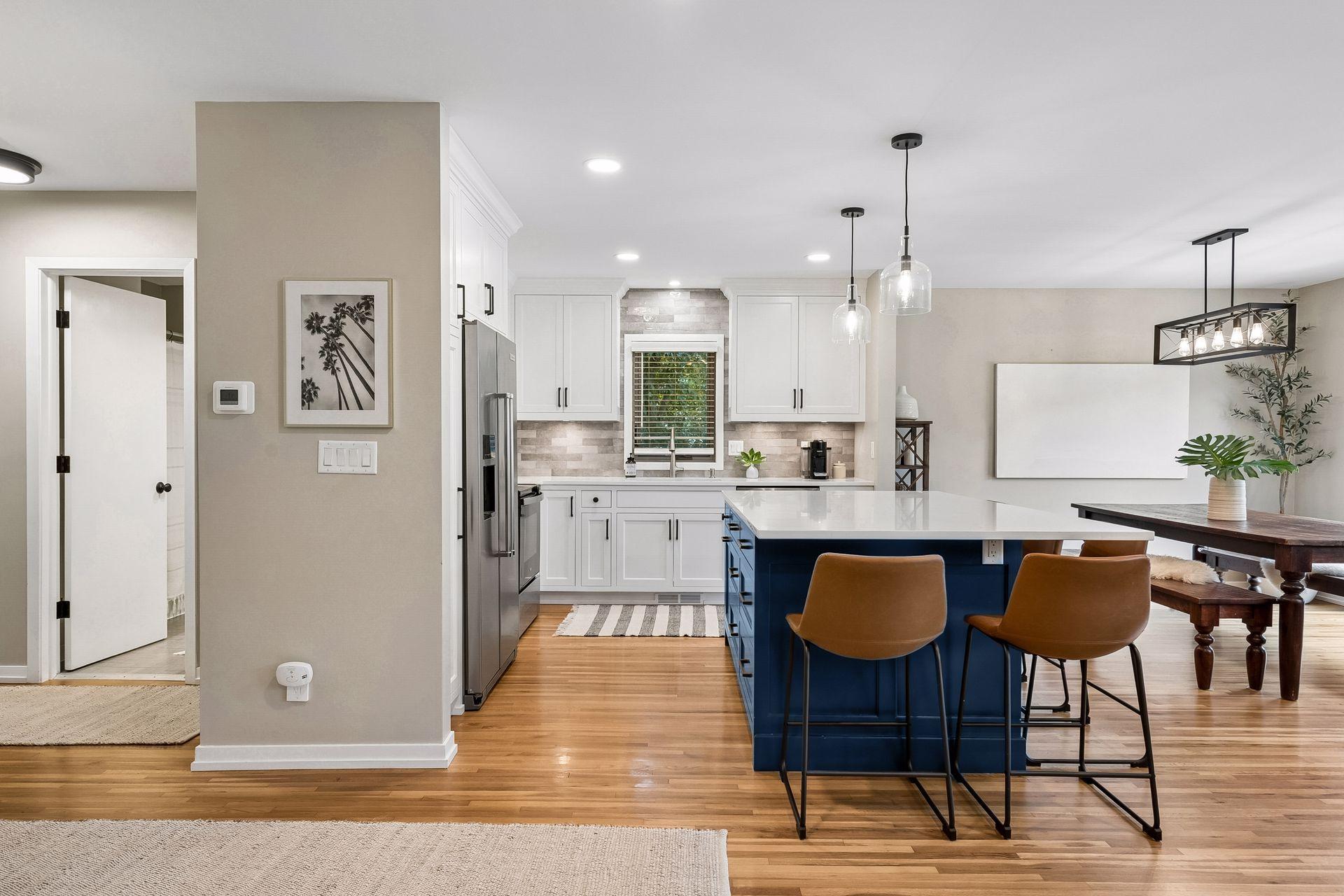 6328 Limerick Lane Edina, MN 55439 - Photo 8 of 31